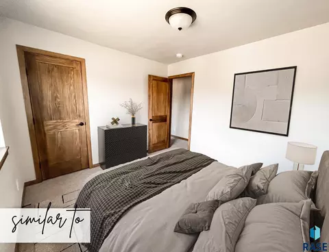 8023 E Tencate Pl, Sioux Falls, SD 57110 photo 3