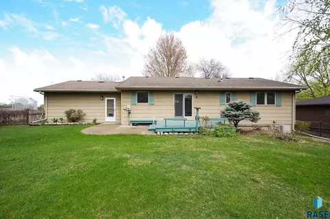4301 E 19th St, Sioux Falls, SD 57103 photo 18