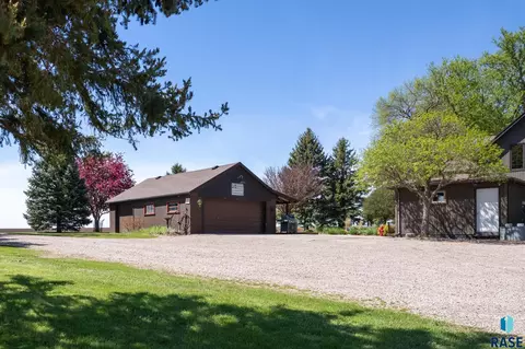 24968 476th Ave, Dell Rapids, SD 57022 photo 4