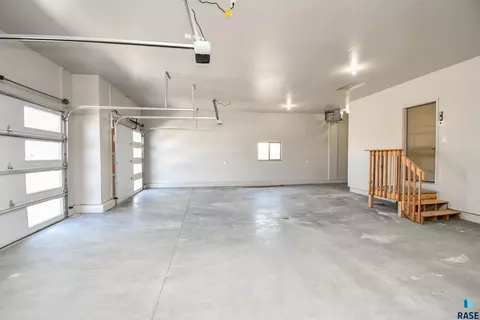 1709 E Wallin Cir, Sioux Falls, SD 57104 photo 50