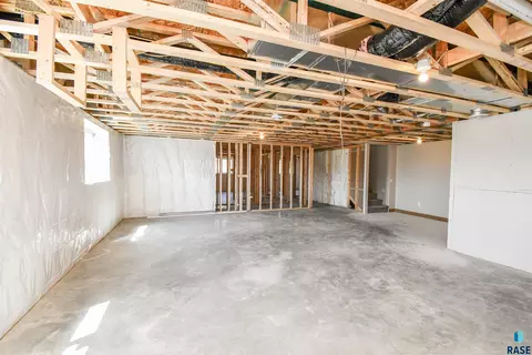 1709 E Wallin Cir, Sioux Falls, SD 57104 photo 43