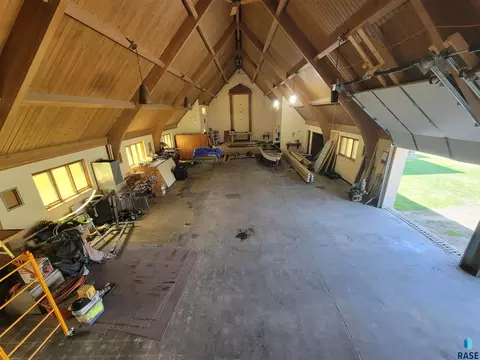 313 S Epton Ave, Oldham, SD 57051 photo 10