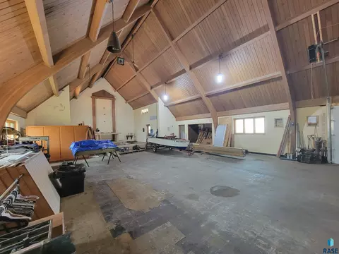 313 S Epton Ave, Oldham, SD 57051 photo 7