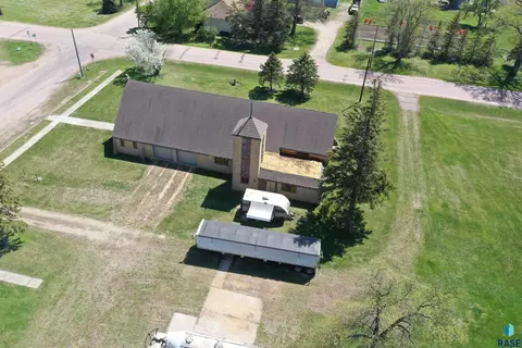 313 S Epton Ave, Oldham, SD 57051 photo 24