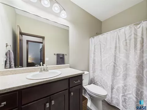 5500 S Bahnson Ave, Sioux Falls, SD 57108 photo 24