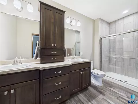 5500 S Bahnson Ave, Sioux Falls, SD 57108 photo 19