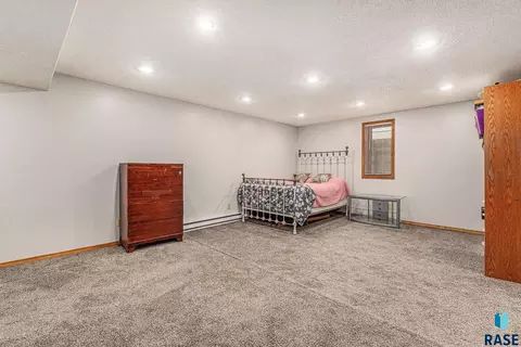 417 Cedar Ct, Madison, SD 57042 photo 25