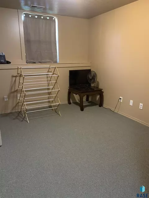 702 9th St, Dell Rapids, SD 57022 photo 49