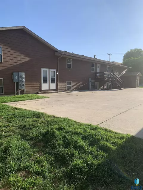 702 9th St, Dell Rapids, SD 57022 photo 34