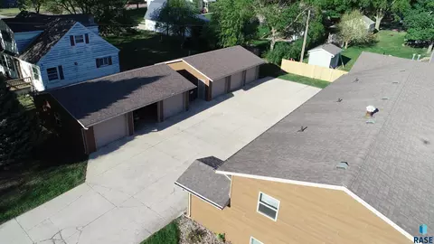 702 9th St, Dell Rapids, SD 57022 photo 17