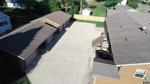 702 9th St, Dell Rapids, SD 57022 photo 18