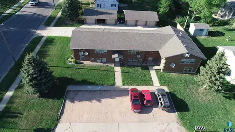 702 9th St, Dell Rapids, SD 57022 photo 33