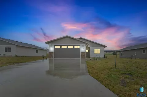 1100 S 6th Ave, Rock Rapids, IA 51246