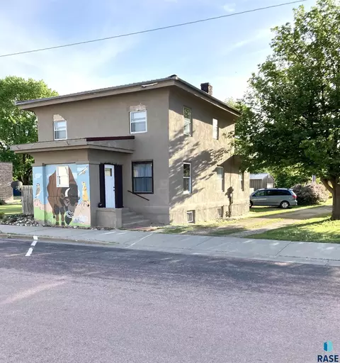 305 S 5th St, Menno, SD 57045 photo 1