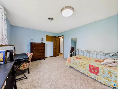 48124 268th St, Brandon, SD 57005 photo 30