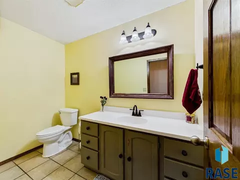 48124 268th St, Brandon, SD 57005 photo 21