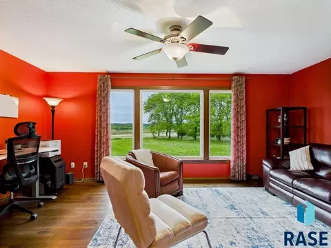 48124 268th St, Brandon, SD 57005 photo 13