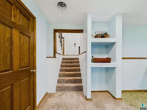 48124 268th St, Brandon, SD 57005 photo 24