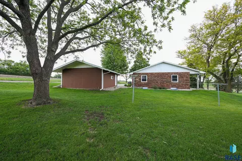 48224 266th St, Brandon, SD 57005 photo 41