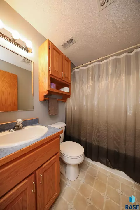 48224 266th St, Brandon, SD 57005 photo 32