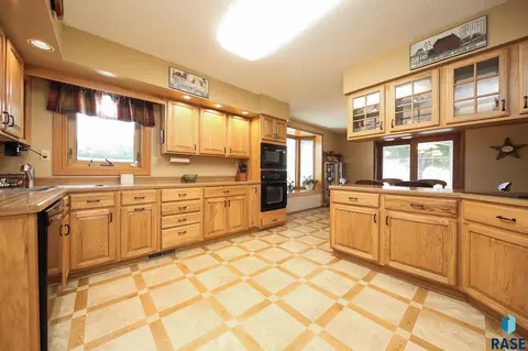 48224 266th St, Brandon, SD 57005 photo 14