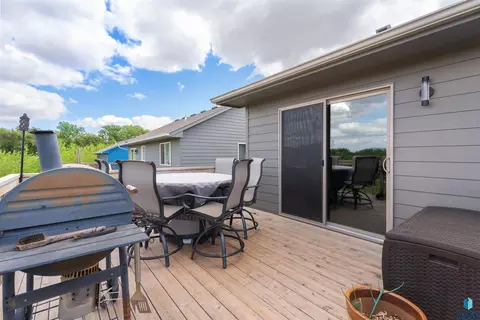 1716 E Tracy Ln, Sioux Falls, SD 57103 photo 31