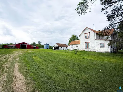 23171 434th Ave, Howard, SD 57349 photo 6