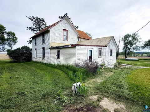 23171 434th Ave, Howard, SD 57349 photo 11