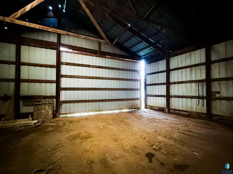 23171 434th Ave, Howard, SD 57349 photo 16