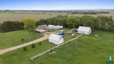 44904 289th St, Viborg, SD 57070 photo 9