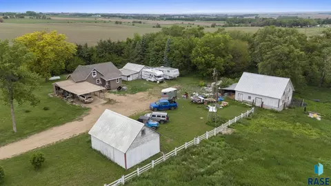 44904 289th St, Viborg, SD 57070 photo 5
