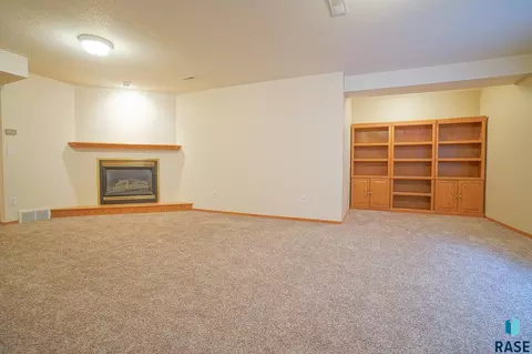 1601 E 63rd St, Sioux Falls, SD 57108 photo 22