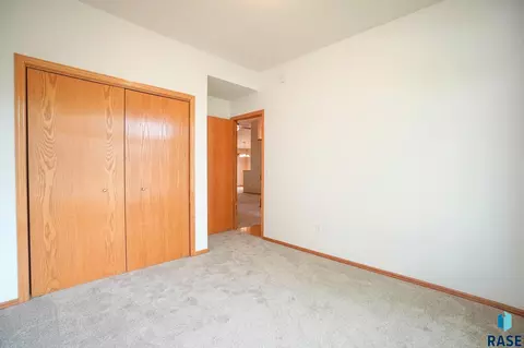 1601 E 63rd St, Sioux Falls, SD 57108 photo 17