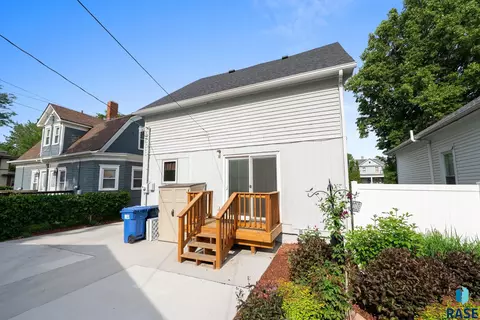 907 S Spring Ave, Sioux Falls, SD 57104 photo 29