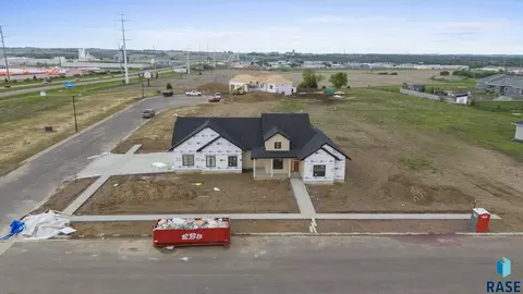 1112 N Slate Ave, Brandon, SD 57005 photo 8