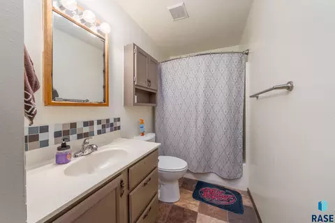 607 E 3rd St, Crooks, SD 57020 photo 15