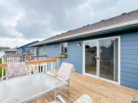1500 E 69th St N, Sioux Falls, SD 57104 photo 6