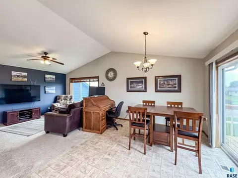 1500 E 69th St N, Sioux Falls, SD 57104 photo 15