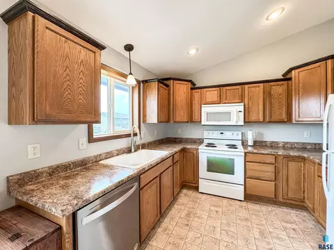 1500 E 69th St N, Sioux Falls, SD 57104 photo 19