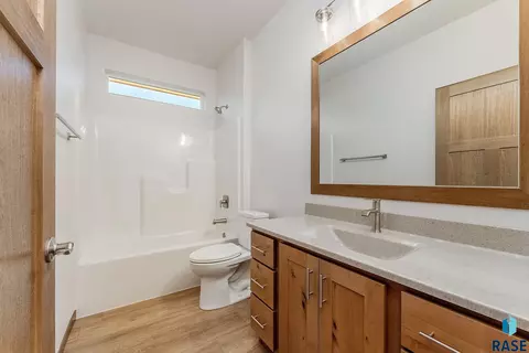 2316 E Tinley St, Brandon, SD 57005 photo 19