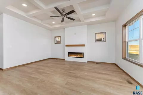 2316 E Tinley St, Brandon, SD 57005 photo 9