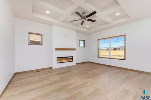 2316 E Tinley St, Brandon, SD 57005 photo 10