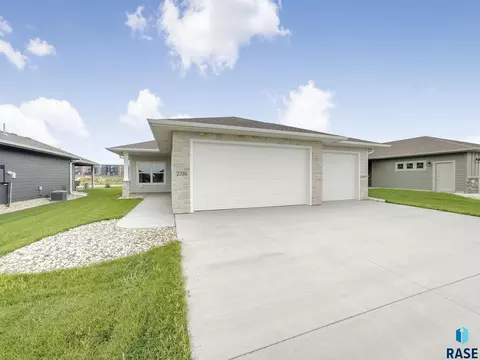 2316 E Tinley St, Brandon, SD 57005 photo 24
