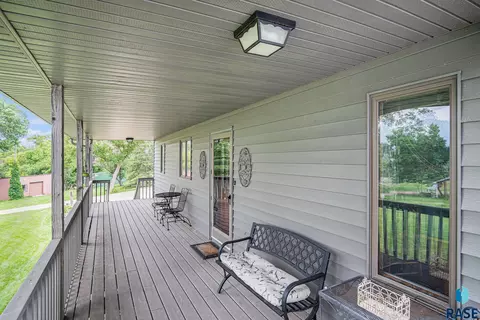 Exterior - 6199 Browning Dr, Madison, SD 57042 photo 3 of 10