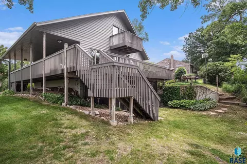 Other - 6199 Browning Dr, Madison, SD 57042 photo 4 of 11