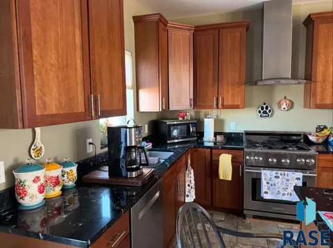 1508 Country Dr, Mitchell, SD 57301 photo 6