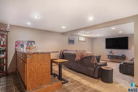 300 W 3rd St, Tea, SD 57064 photo 19