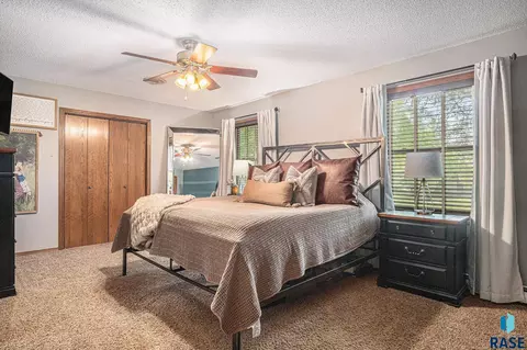 300 W 3rd St, Tea, SD 57064 photo 12