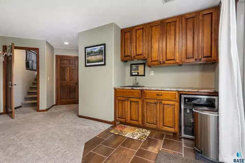 504 Wild Tree Cir, Crooks, SD 57020 photo 23