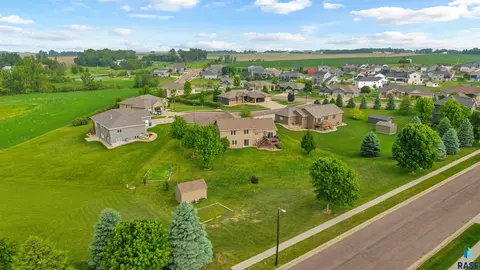504 Wild Tree Cir, Crooks, SD 57020 photo 36